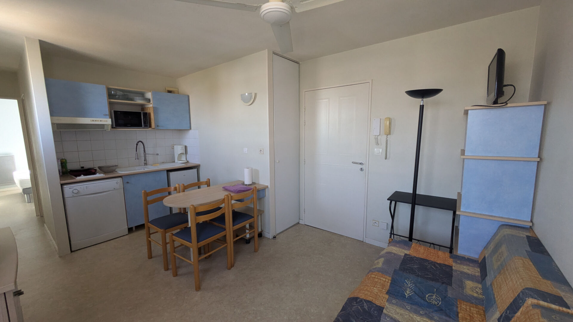 APPT T2 MEUBLE SUR LE PORT DE PLAISANCE