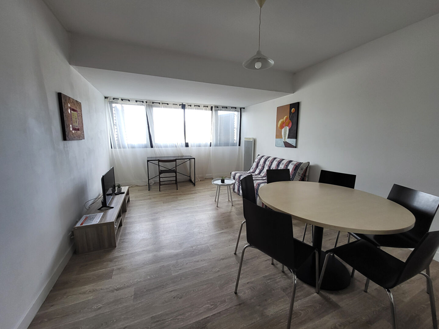 Photo T2 meulé sur le port de plaisance image 2/4