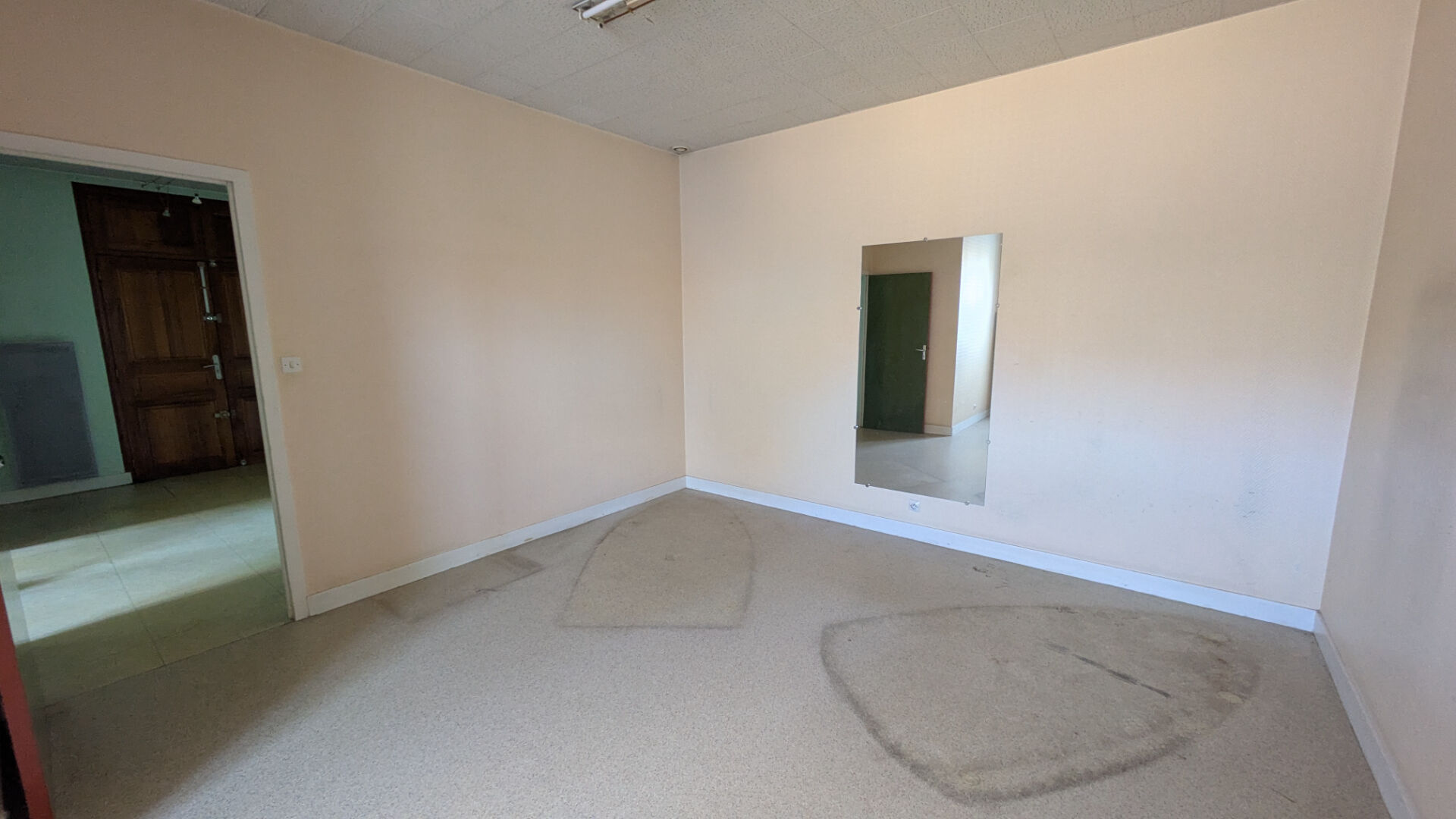 Photo Local Professionnel - Face au Potager du Roy image 6/6