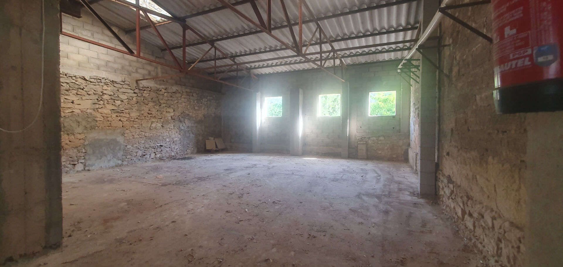 Photo Remise, grange, cour image 4/5
