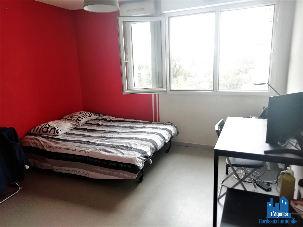 VENDU PAR L'AGENCE ! EXCLUSIVITÉ !!! SPECIAL INVESTISSEUR -TALENCE - APPARTEMENT TYPE 1 DE 20 M² + PLACE DE PARKING. Michaël VIGIER 06.70.29.94.95.