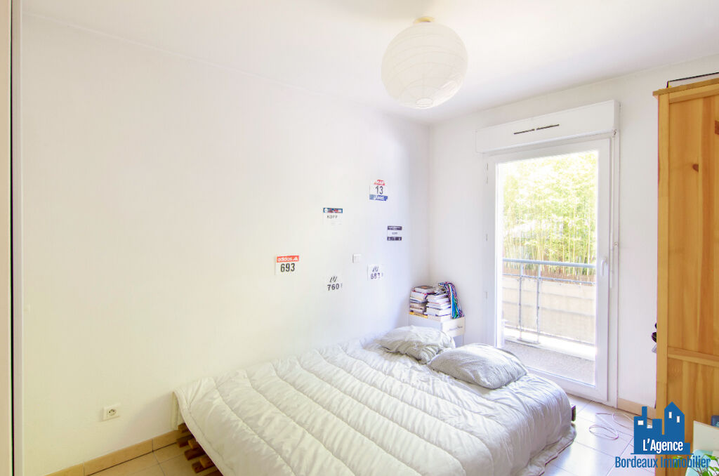Photo VENDU PAR L'AGENCE. EXCLUSIVITÉ ! MÉRIGNAC - APPARTEMENT TYPE 2 DE 33 M² AVEC BALCON +  PLACE DE PARKING EN SOUS-SOL. Benoît TREMENT Tel:06.51.26.22.32. image 3/6