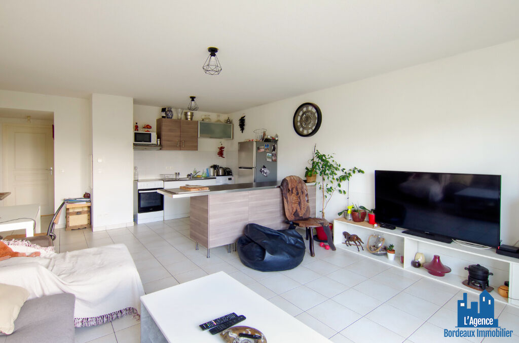 Photo VENDU PAR L'AGENCE ! SPECIAL INVESTISSEUR - FLOIRAC - APPARTEMENT TYPE 3 DE 66 M² AVEC 2 TERRASSES + 2 PLACES DE PARKING SOUS-SOL ET EXTERIEUR. VENDU LOUÉ !!!  Michaël VIGIER 06.70.29.94.95. image 3/6
