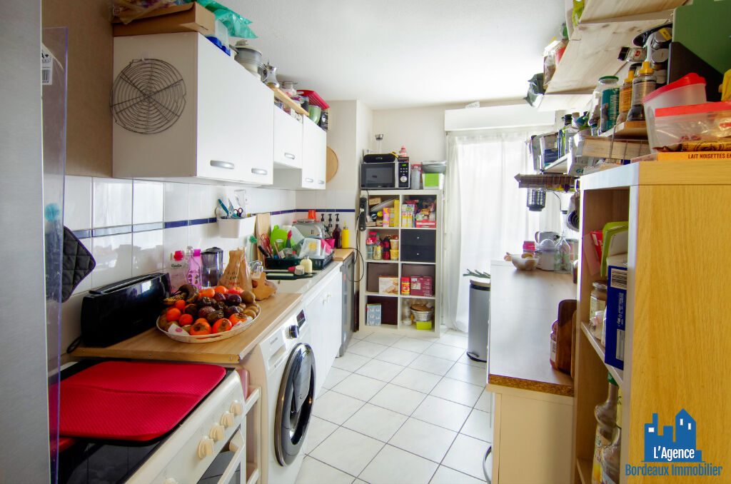 Photo VENDU PAR L'AGENCE ! EXCLUSIVITÉ !!!  GRADIGNAN - APPARTEMENT TYPE 3 DE 64 M² AVEC BALCON + PLACE DE PARKING. Michaël VIGIER 06 70 29 94 95 image 4/6