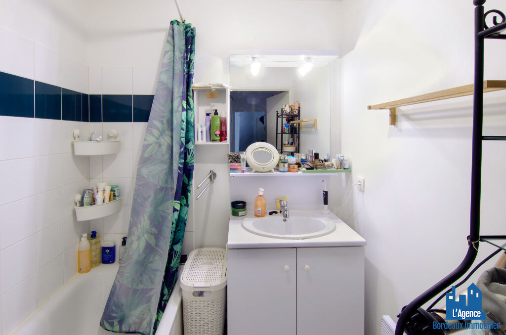 Photo VENDU PAR L'AGENCE ! EXCLUSIVITÉ !!!  GRADIGNAN - APPARTEMENT TYPE 3 DE 64 M² AVEC BALCON + PLACE DE PARKING. Michaël VIGIER 06 70 29 94 95 image 5/6