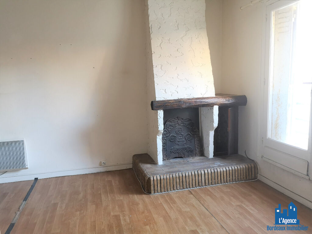 Photo VENDU PAR L'AGENCE !!! BORDEAUX JARDIN PUBLIC - APPARTEMENT TYPE 3 DE 65 M² TRAVERSANT AVEC LOGGIA - MARTINE PASSICOS Tel:06.62.93.61.68. image 4/6