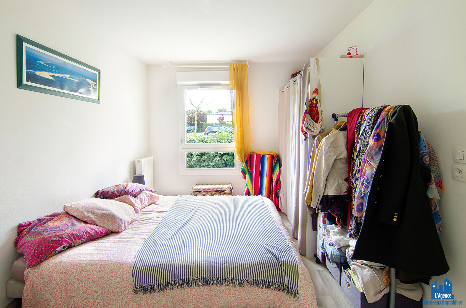 Photo VENDU PAR L'AGENCE. EXCLUSIVITÉ ! MÉRIGNAC - APPARTEMENT TYPE 2 DE 43 M² AVEC UNE TERRASSE DE 9M² + PLACE DE PARKING EN SOUS-SOL. Benoît TREMENT Tel:06.51.26.22.32. image 3/6