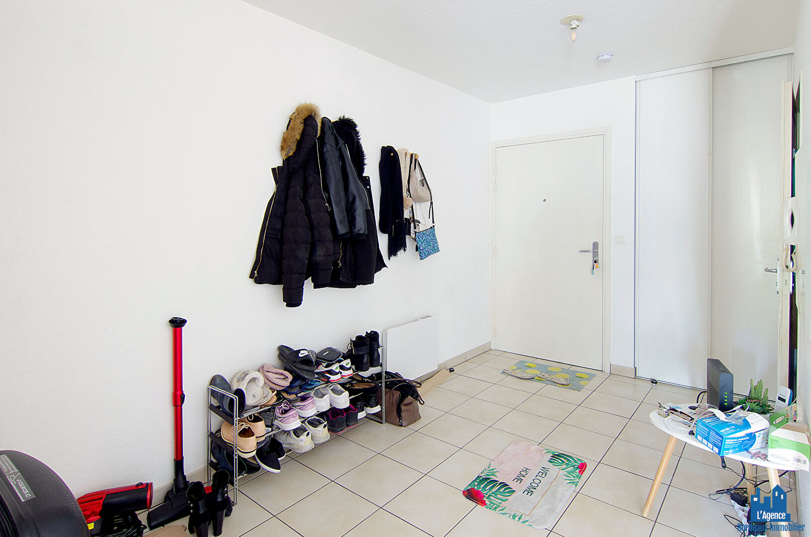 Photo VENDU PAR L'AGENCE !! LE HAILLAN - STUDIO D'ENVIRON 34 M² VENDU LIBRE + 1 PLACE DE PARKING EN SOUS SOL - MARTINE PASSICOS Tel:06.62.93.61.68. image 6/6