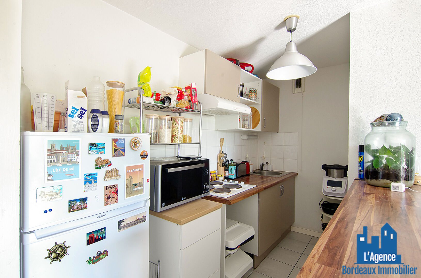 Photo VENDU PAR L'AGENCE. EXCLUSIVITÉ ! BÈGLES. APPARTEMENT TYPE 3 DE 58 M² AVEC BALCON +  UNE PLACE DE PARKING. Benoît TREMENT 06 51 26 22 32 image 2/6