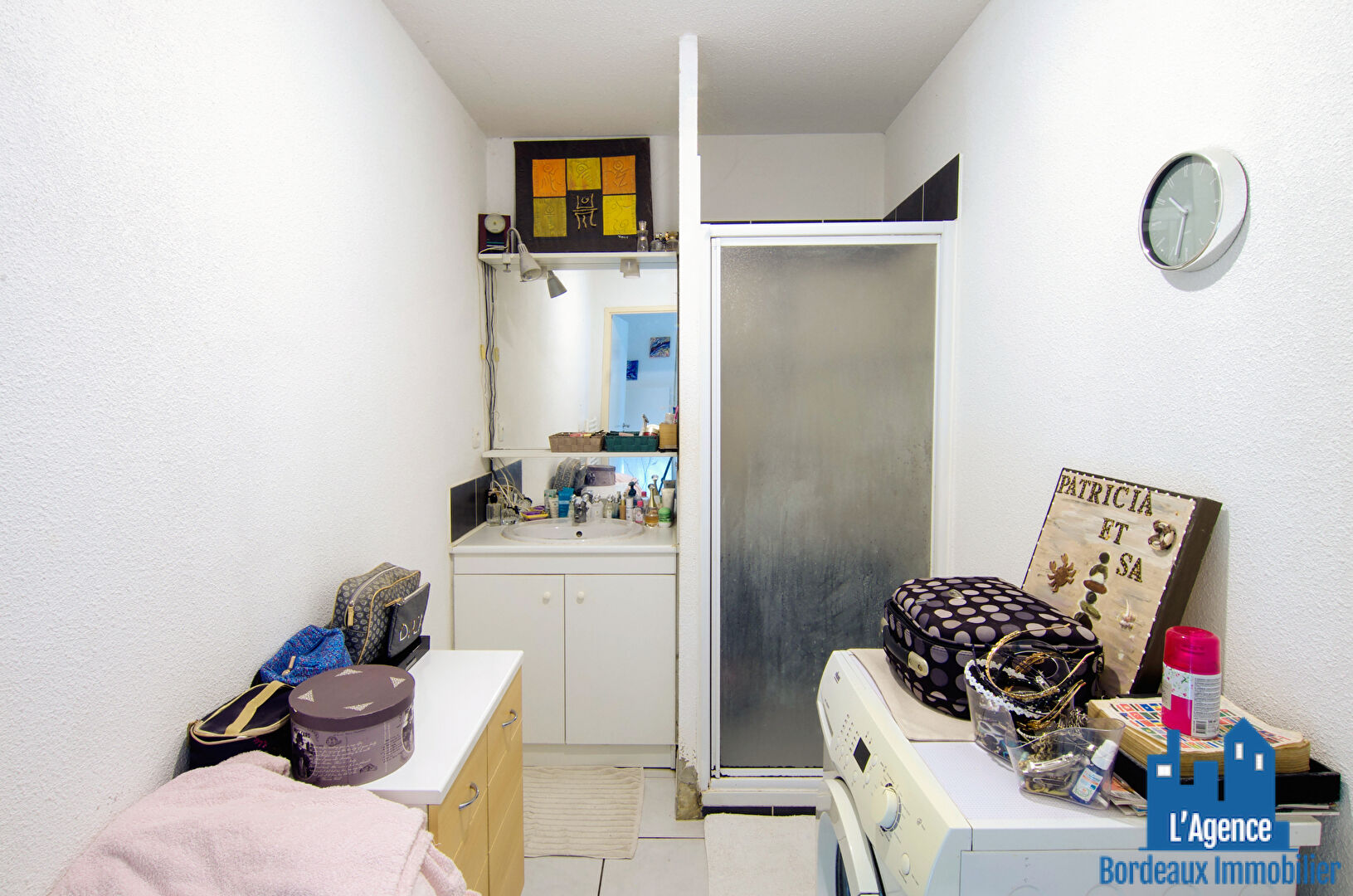 Photo COMPROMIS SIGNÉ. EXCLUSIVITÉ ! MÉRIGNAC - APPARTEMENT DE TYPE 2 DE 40 M² AVEC TERRASSE + PLACE DE PARKING COUVERTE. Benoît TREMENT Tel:06.51.26.22.32. image 4/6