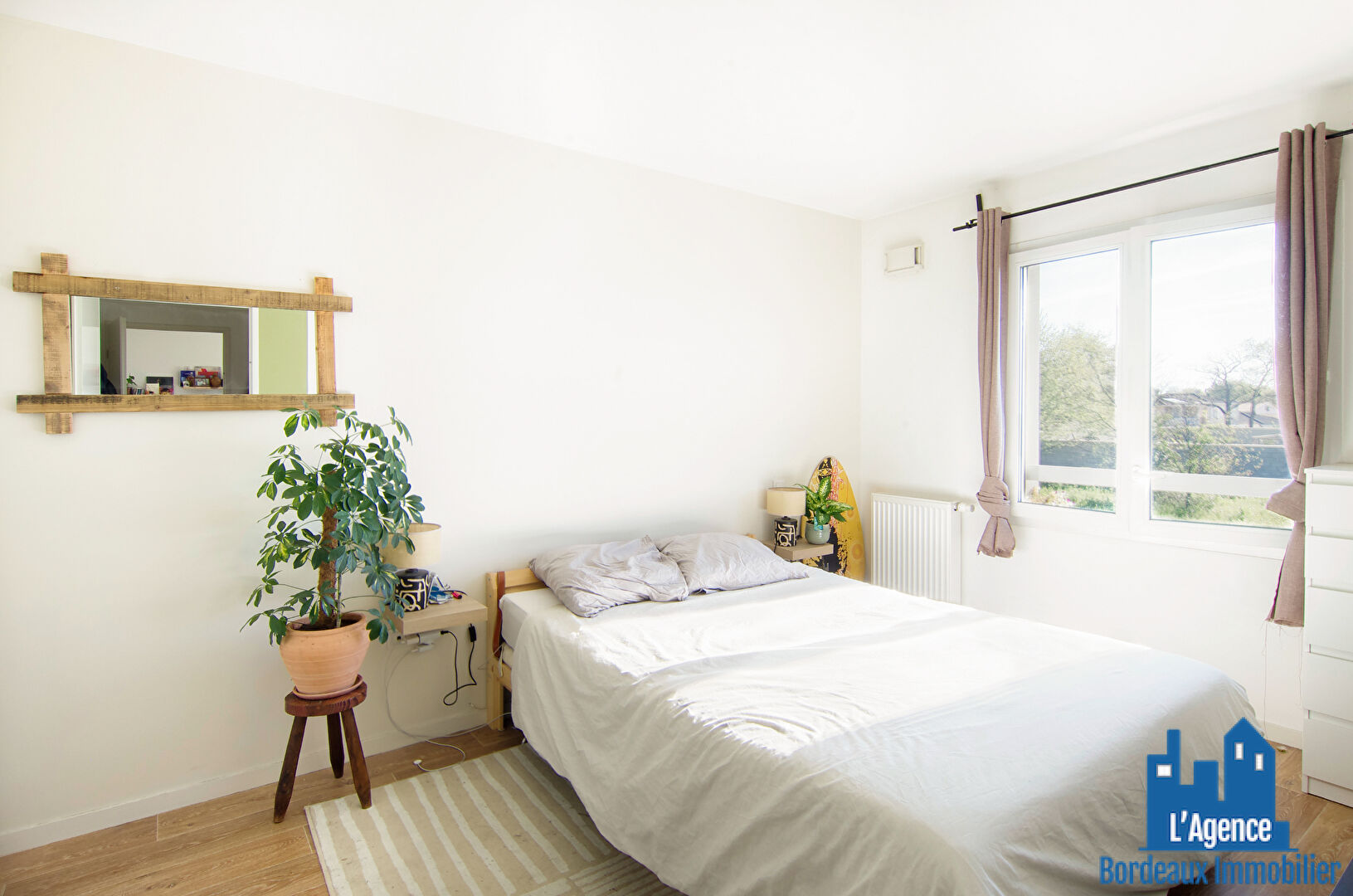 Photo VENDU PAR L'AGENCE. EXCLUSIVITÉ ! EYSINES - APPARTEMENT TYPE 2 DE 40 M² AVEC UN BALCON + PLACE DE PARKING. Benoît TREMENT. image 4/5