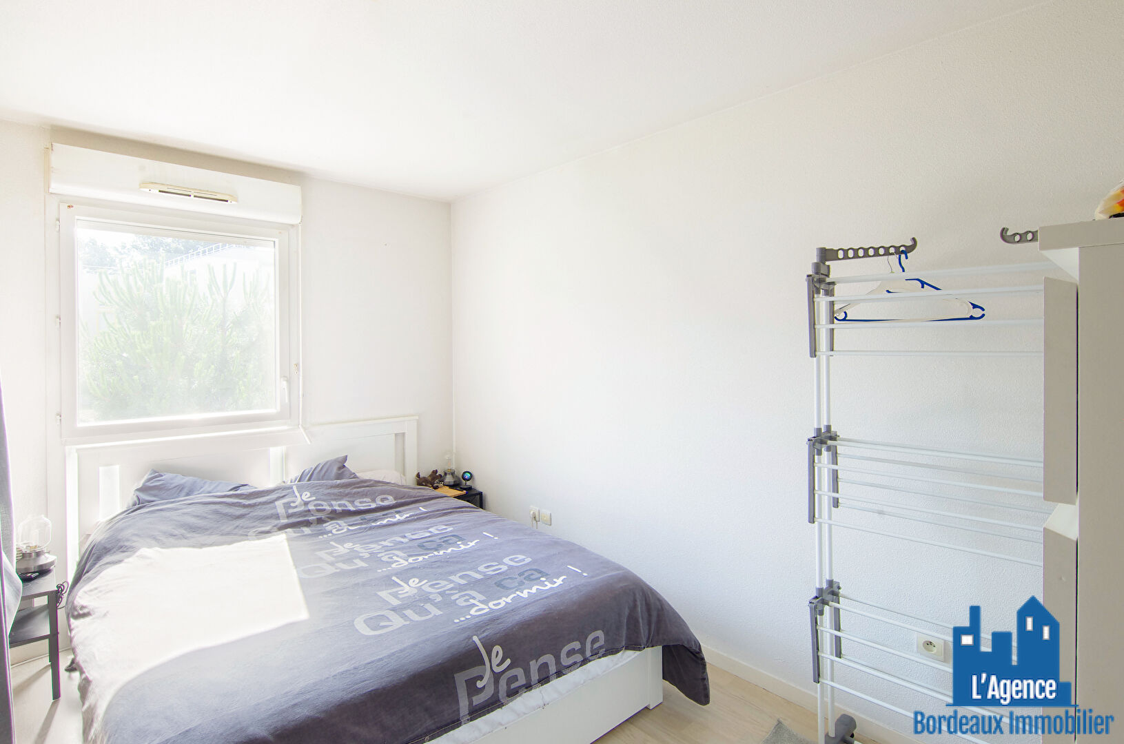 Photo VENDU PAR L'AGENCE. EXCLUSIVITÉ ! VILLENAVE D'ORNON - APPARTEMENT TYPE 2 DE 39 M² + PLACE DE PARKING. Benoît TREMENT. image 4/4