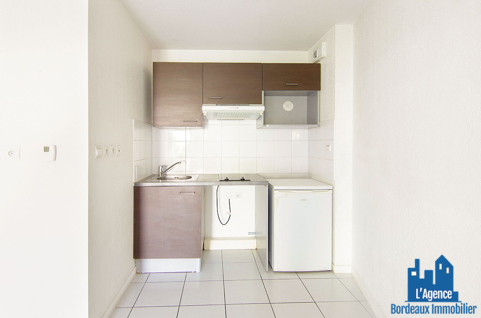 Photo EXCLUSIVITÉ ! LE HAILLAN - APPARTEMENT TYPE 1 BIS DE 32 M² AVEC UN BALCON + PLACE DE PARKING EN SOUS-SOL. Benoît TREMENT. image 4/5
