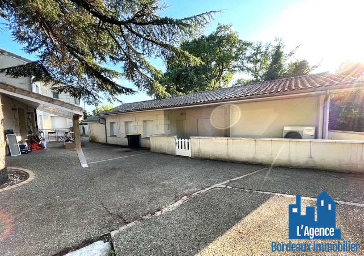 Photo EXCLUSIVITÉ !!! CAMBLANES-QUINSAC- APPARTEMENT TYPE 3 DE 66M² + GARAGE 20M² ! image 1/6