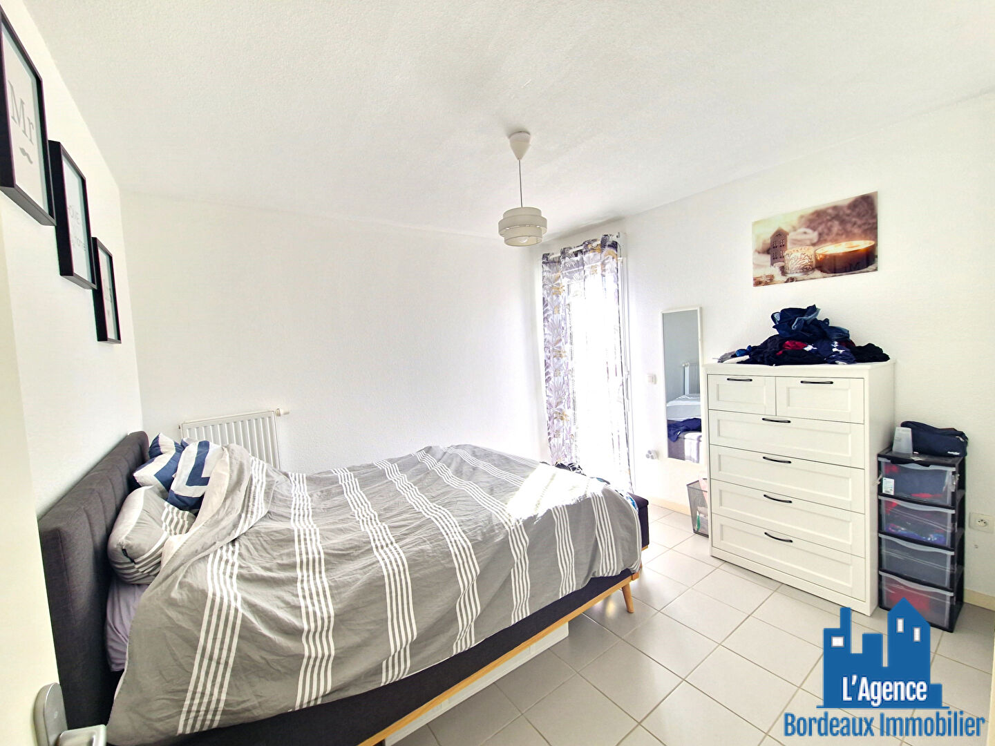 Photo COMPROMIS SIGNE EXCLUSIVITÉ !! SAINT MEDARD EN JALLES - CERILLAN - APPARTEMENT T3 - 1ER ETAGE - DEUX BALCONS - DEUX PLACES DE PARKING !! VENDU LIBRE Sébastien BAUDOT O6 18 O5 O4 O2 image 5/6
