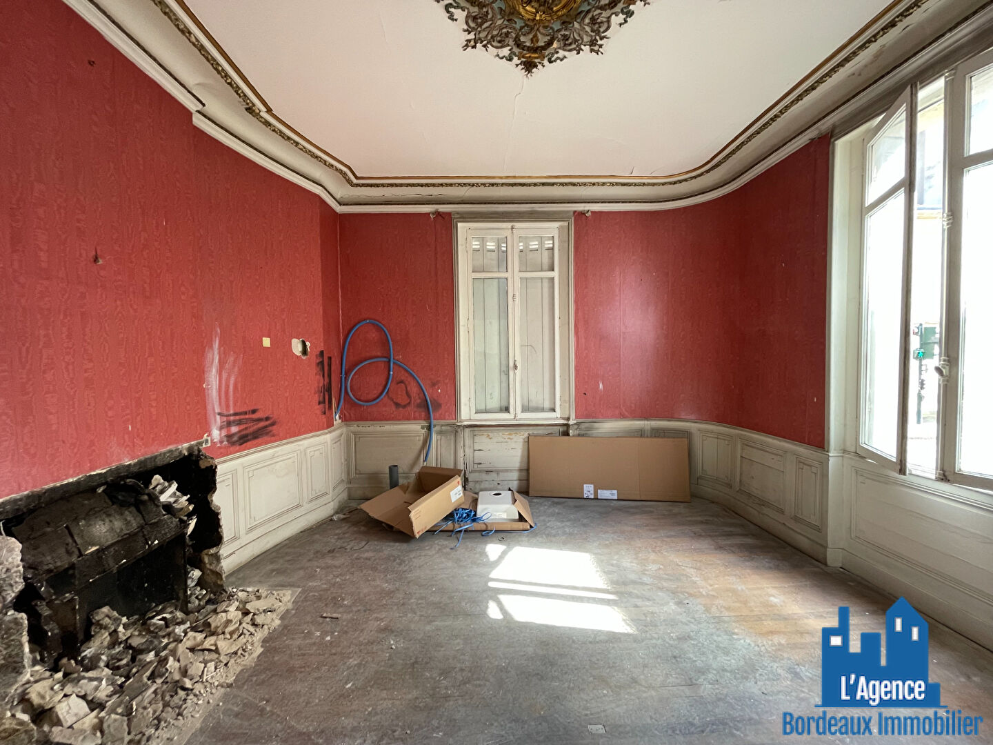 BORDEAUX SAINT GENES - APPARTEMENT T2  DE 40 M².