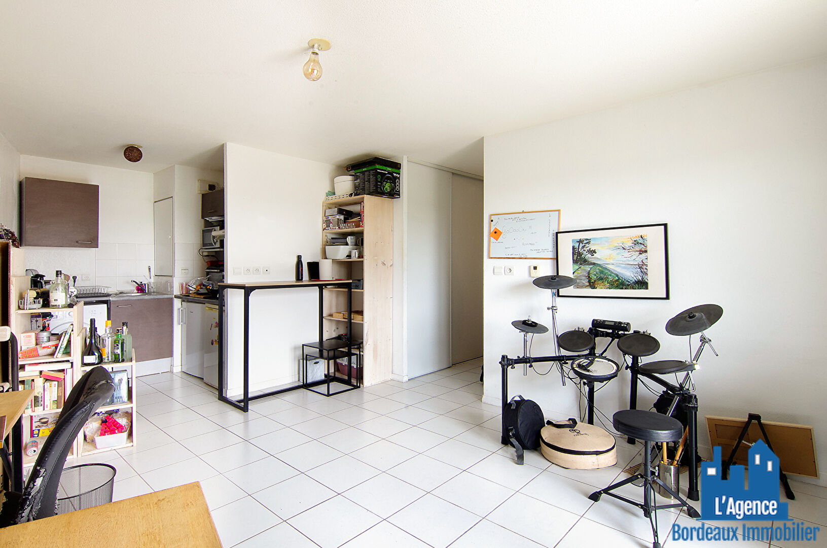 Photo EXCLUSIVITÉ ! LE HAILLAN - APPARTEMENT TYPE 2 DE 47 M² AVEC UN BALCON + PLACE DE PARKING EN SOUS-SOL. Benoît TREMENT. image 4/6