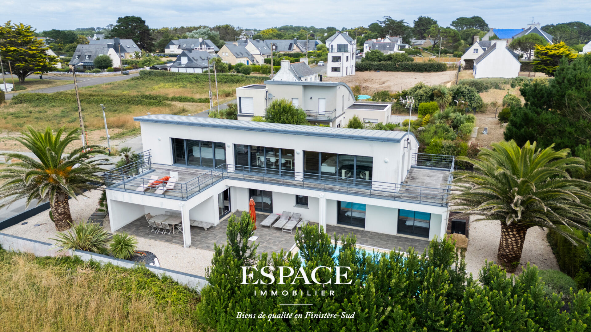 Photo Névez plages à pied - belle maison moderne avec vue mer, piscine et terrasse panoramique image 5/6