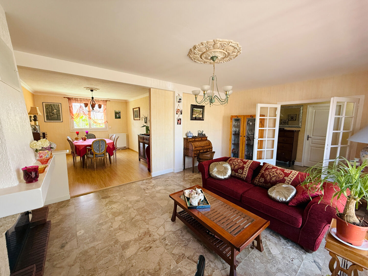 Photo VITRE - MAISON - VENDU image 2/6