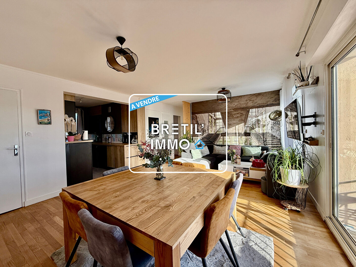 APPARTEMENT - A VENDRE - VITRE