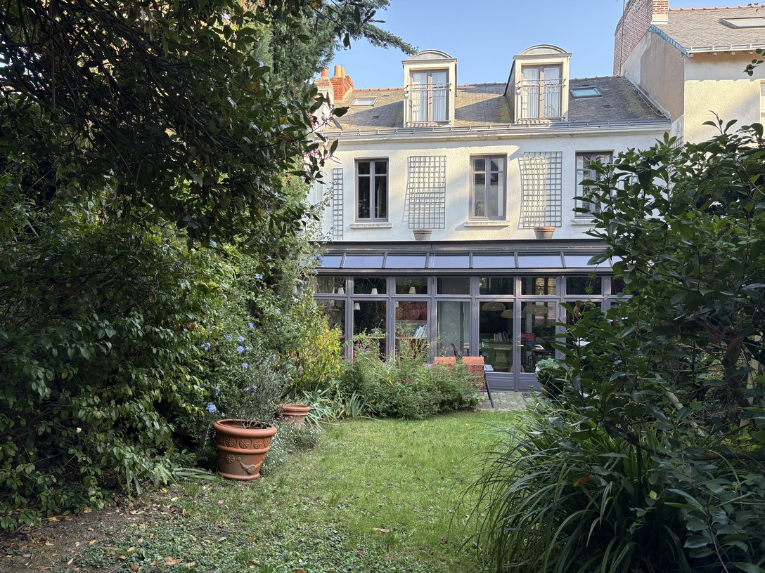 Agence immobilière de BRIGITTE SAUVAGER IMMOBILIER Nantes - BRIGITTE SAUVAGER IMMOBILIER