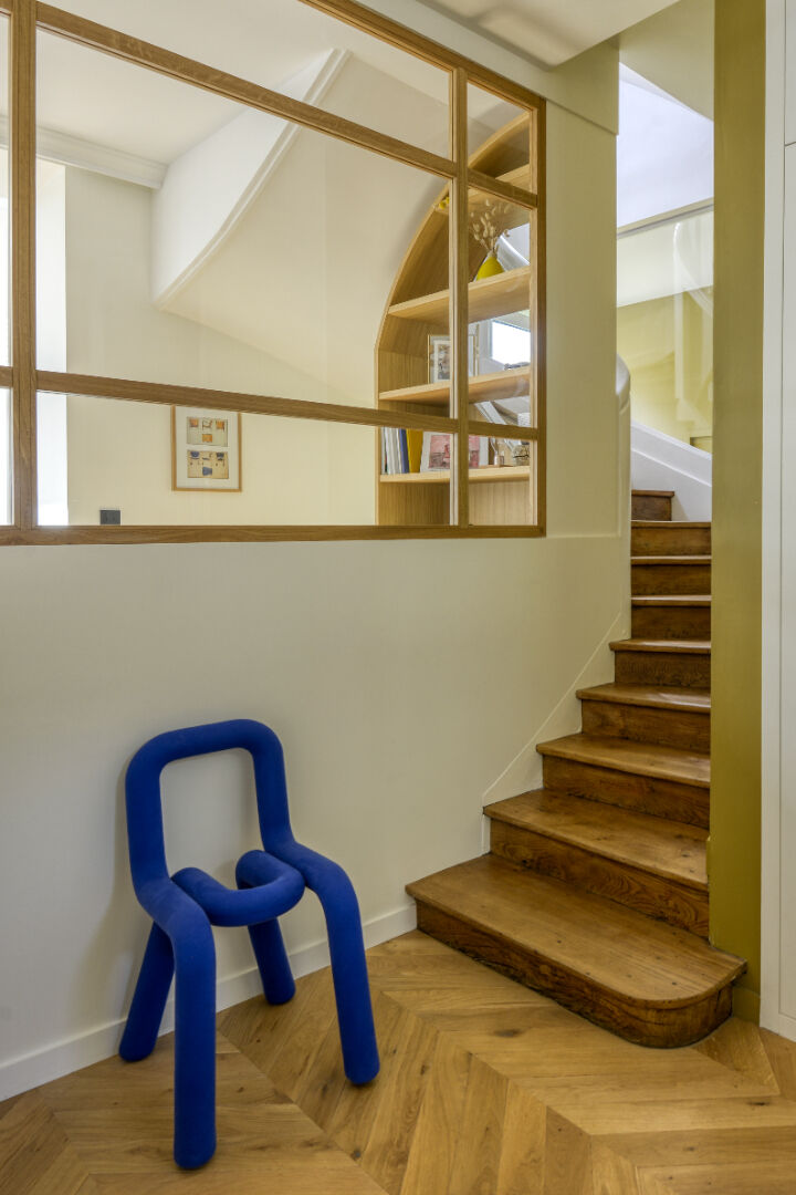 Photo Hôtel particulier d'exception classé au patrimoine nantais bénéficiant d'une extension contemporaine ouvrant sur une terrasse et un jardin sans vis à vis dans un environnement calme et verdoyant. image 6/6