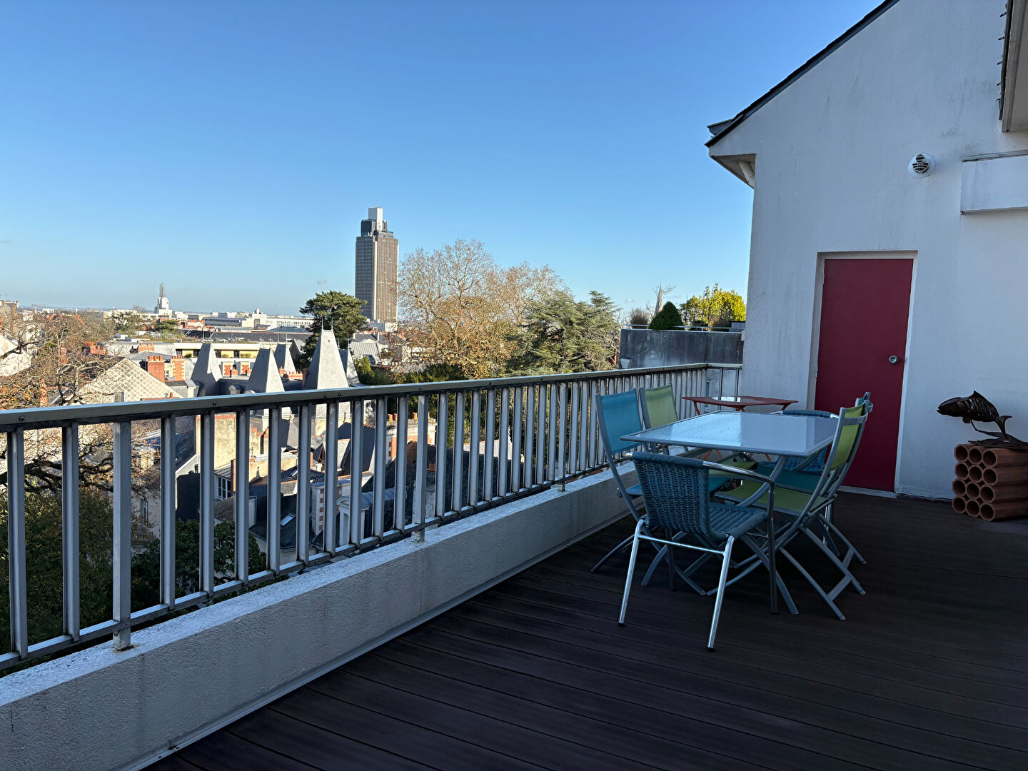 Photo appartement duplex en dernier étage avec terrasses plein ciel  dans une résidence de standing avec ascenseur image 2/6