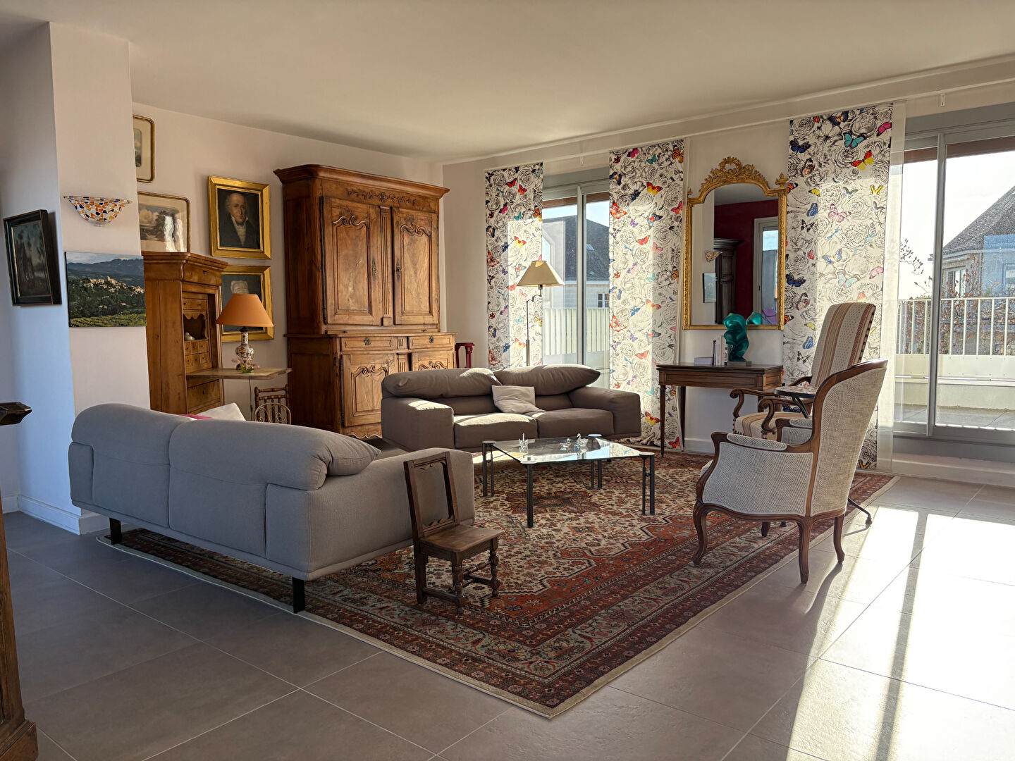 Photo appartement duplex en dernier étage avec terrasses plein ciel  dans une résidence de standing avec ascenseur image 4/6