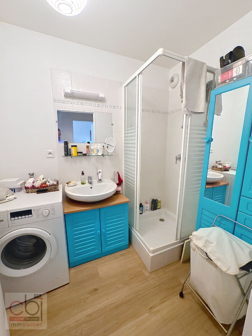 Photo CHANTEPIE - Un appartement rénové dans un quartier d'avenir image 6/6