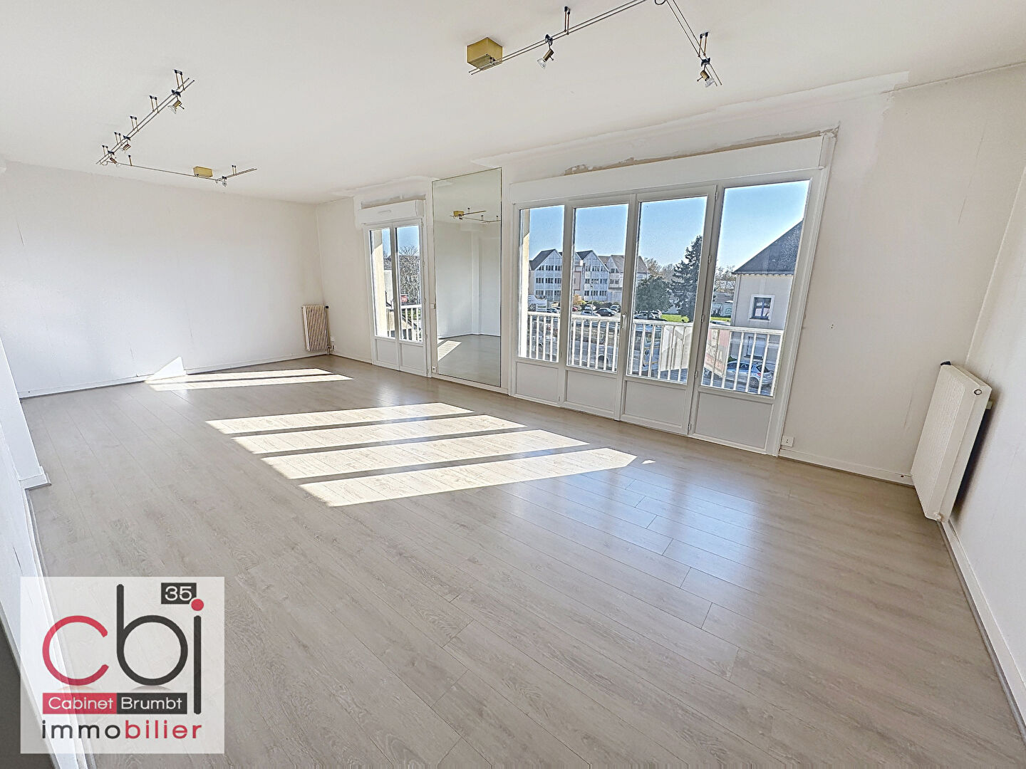 Agence immobilière de 
 Cabinet Brumbt Immobilier - CABINET BRUMBT IMMOBILIER - CBI35 
