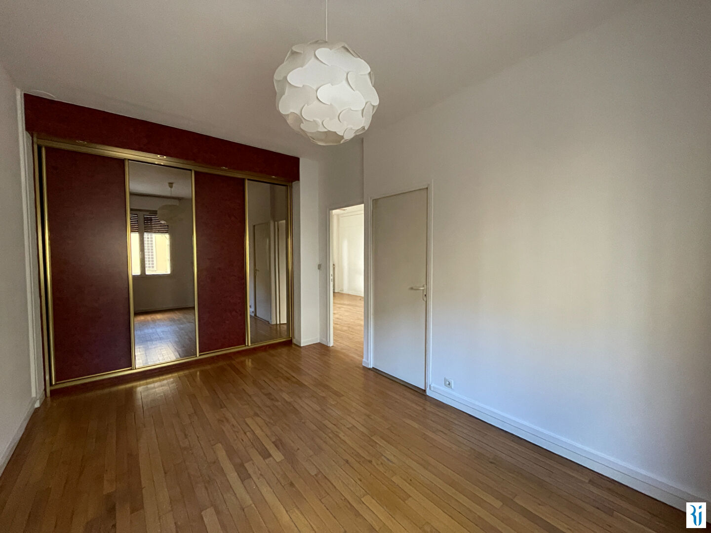 Photo Rue de la Tour de Beurre image 6/6