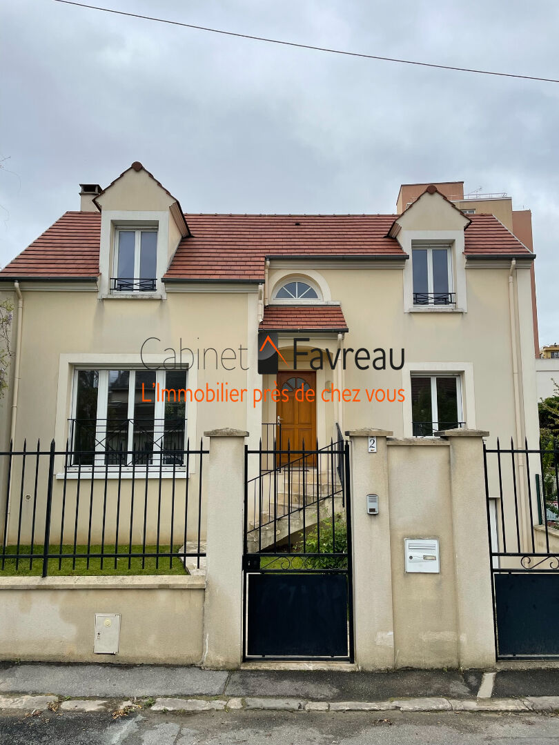 BAGNEUX - 5 Pièces - 106,63 m²