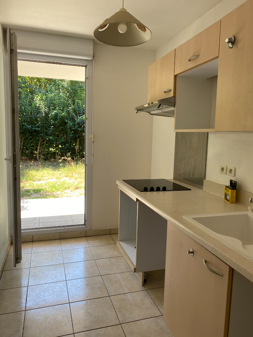 Photo MONTFAVET - AGROPARC - T2 AVEC JARDIN image 3/6