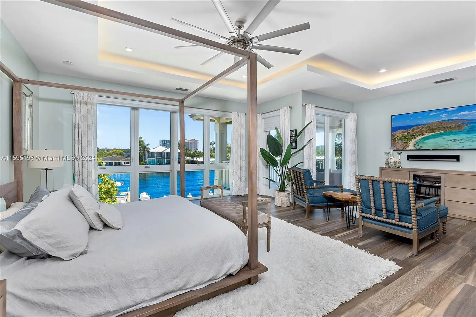 Photo Région Miami Floride: Maison de 5 Chambres avec Accès Direct à l'Intracoastal image 4/6