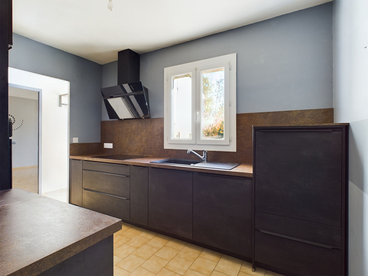 Photo EXCLUSIVITE // Maison de plain pied + Studio Courthézon 5 pièce(s) 112 m2 image 3/6