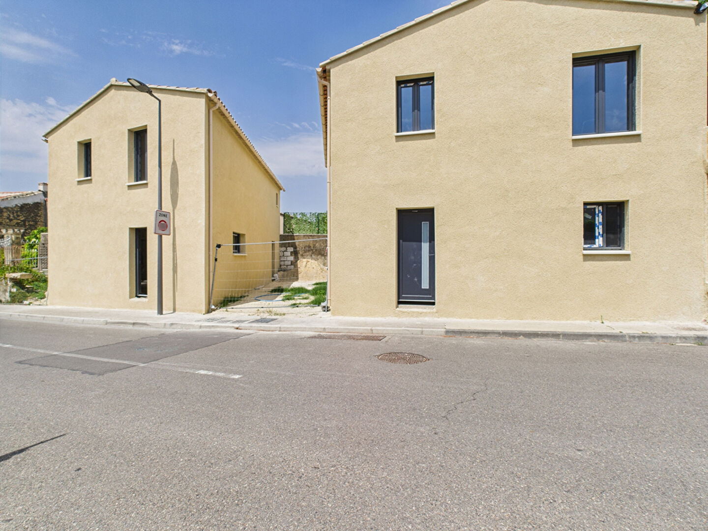 Photo Maison neuve à terminer selon vos envies image 1/6