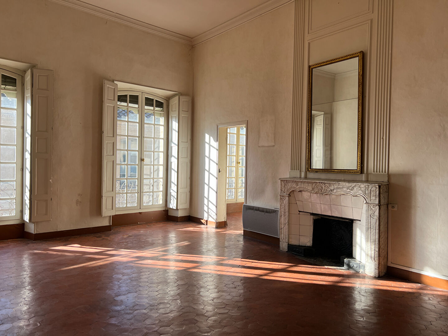 Agence immobilière de Cabinet House ,  Co - Cabinet House ,  Co