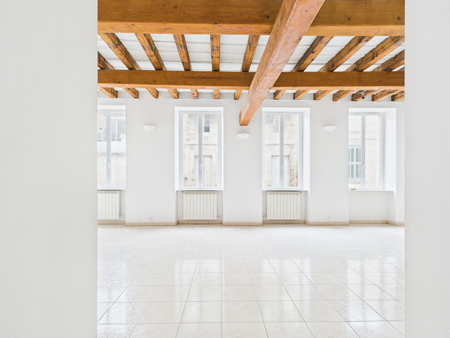 Photo AVIGNON - RUE VERNET - T3 LUMINEUX ET TRÈS CONFORTABLE image 4/6