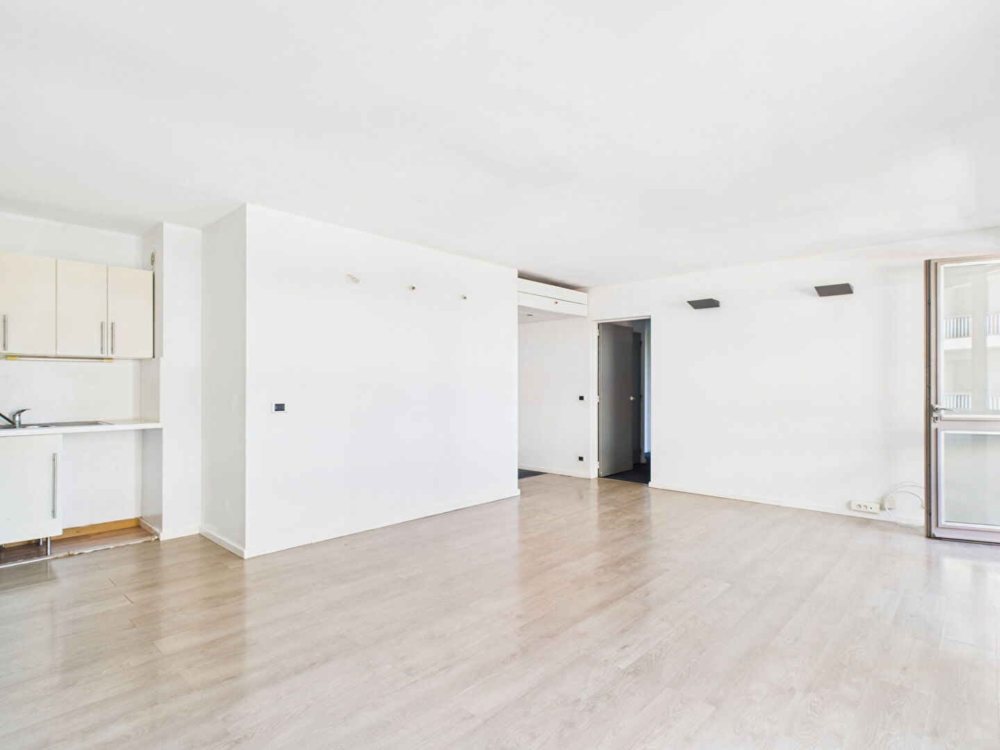 Photo AVIGNON Appartement Avignon 3 pièce(s) 73 m2  ascenseur + Garage et cellier image 4/6