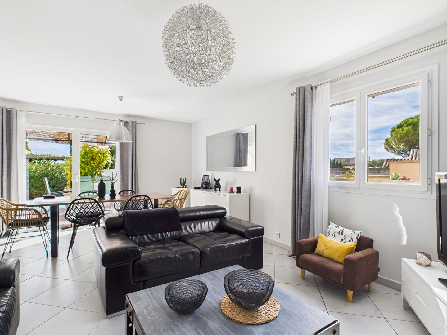 Photo MAISON ROCHEFORT DU GARD / 120 m2 environ - 4 chambres image 6/6