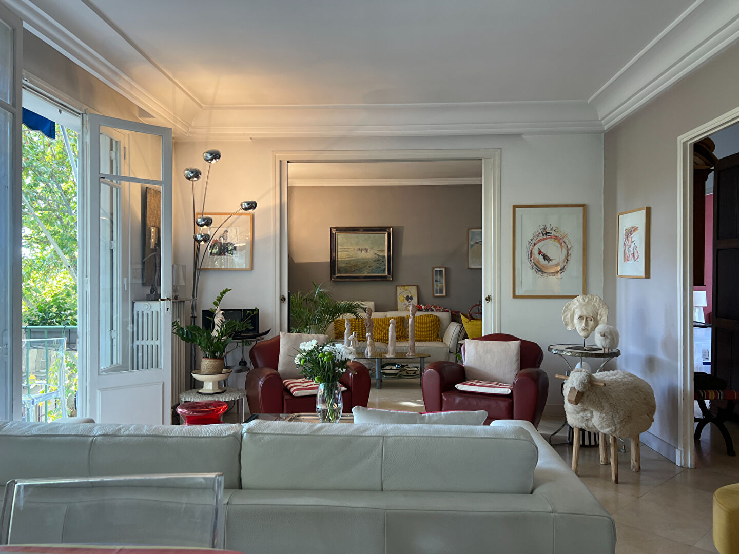 AVIGNON - QUARTIER OUEST T5 TRAVERSANT AVEC ASCENSEUR