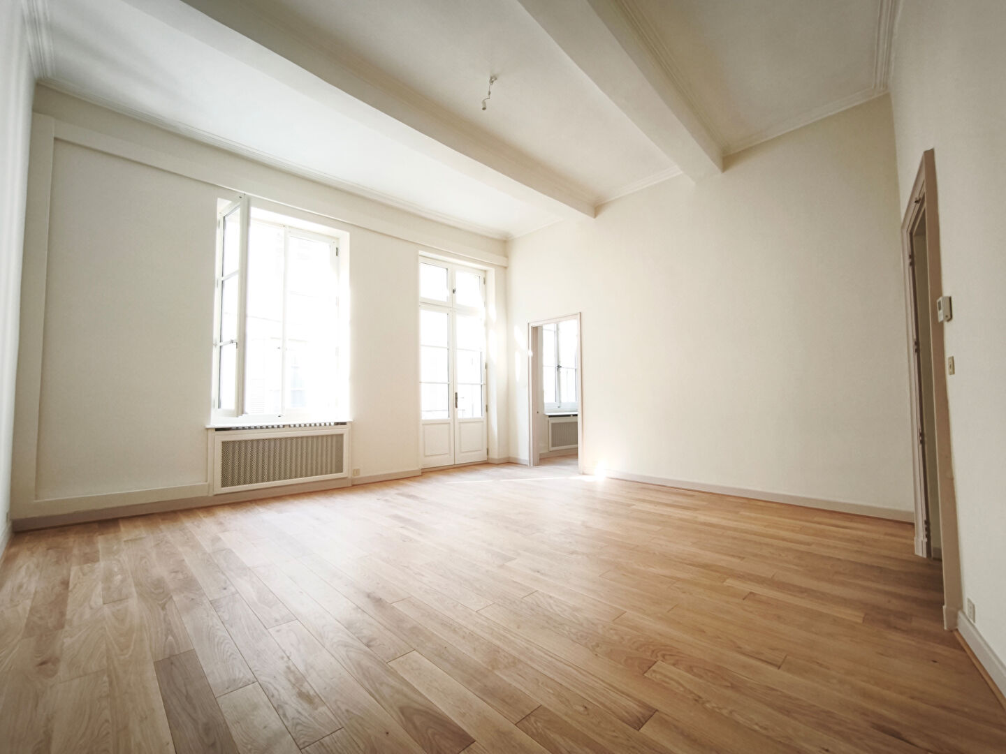 Agence immobilière de Cabinet House ,  Co - Cabinet House ,  Co