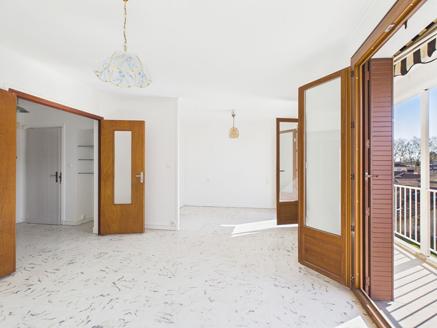 Agence immobilière de Cabinet House ,  Co - Cabinet House ,  Co