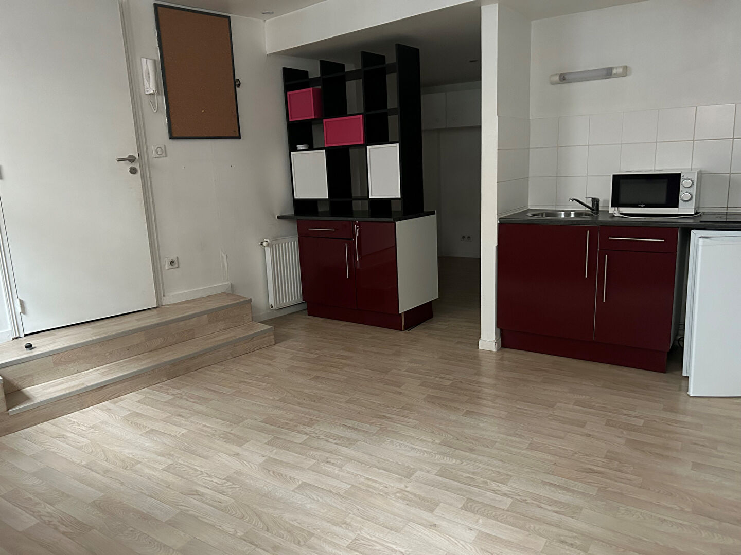 BEAU F1 BIS PROXIMITE VIEUX MARCHE -