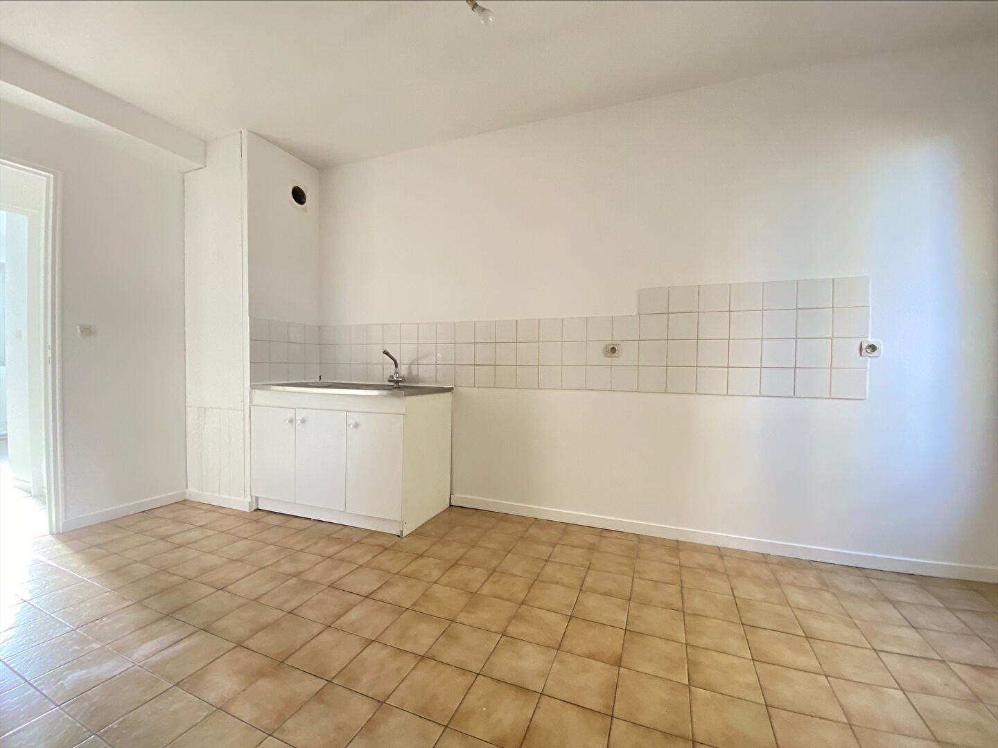 Photo Sotteville Les Rouen- F3, Parking, cave image 4/6