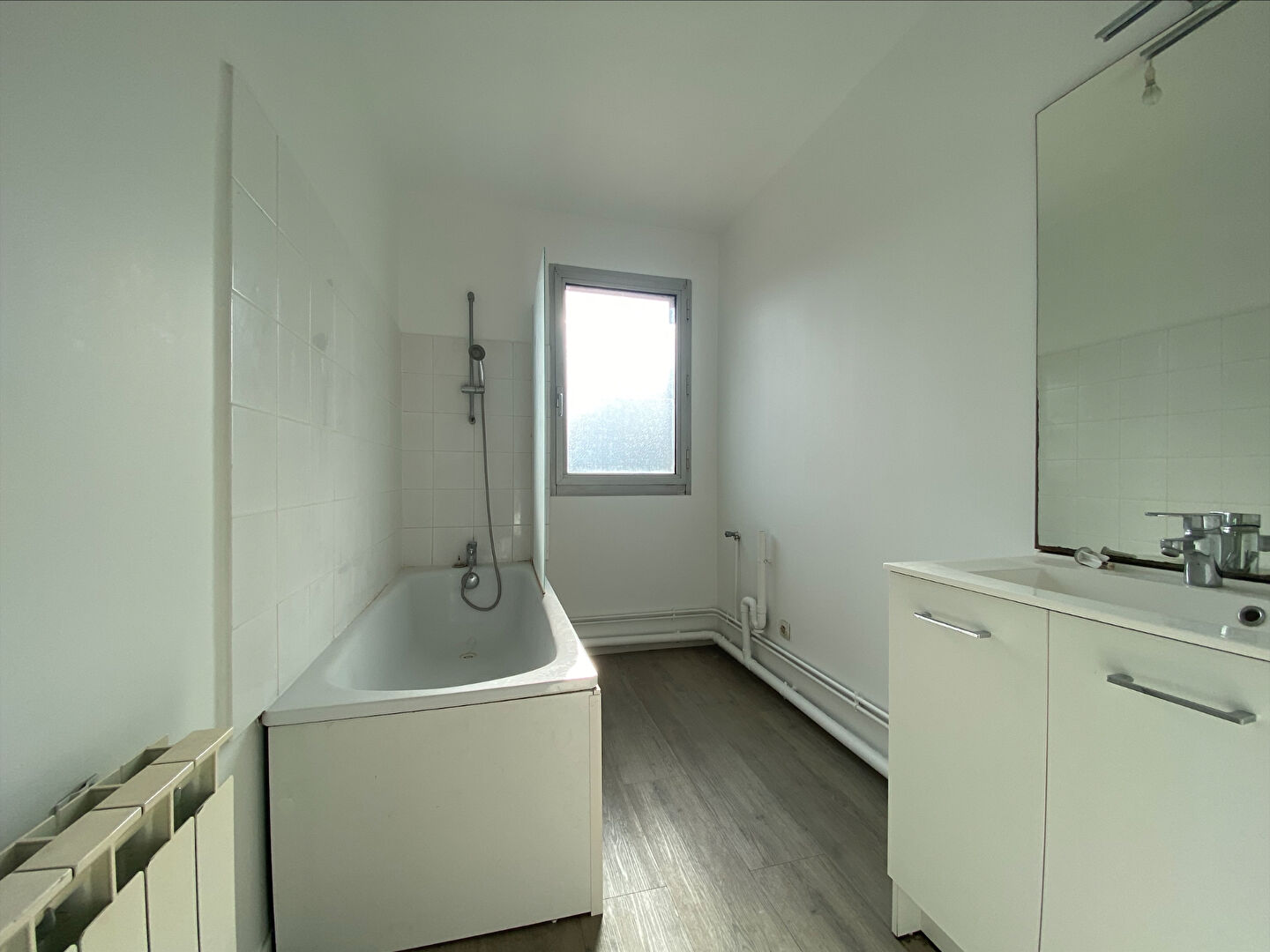 Photo Sotteville Les Rouen- F3, Parking, cave image 5/6