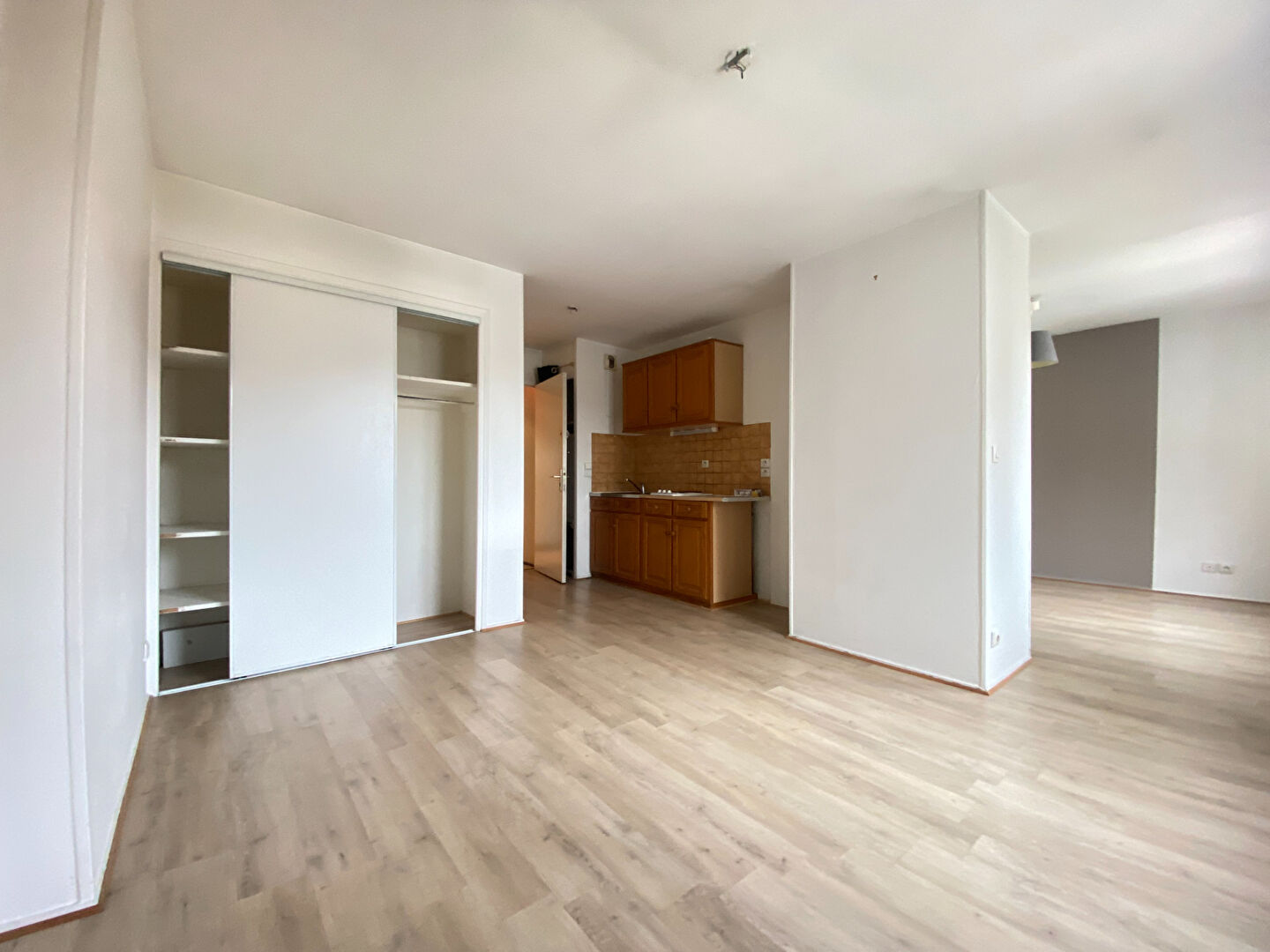 Agence immobilière de  Cabinet LEROUX - Cabinet LEROUX 
