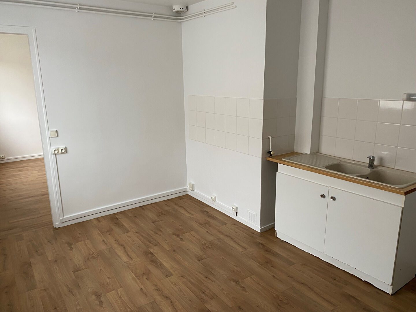 Agence immobilière de  Cabinet LEROUX - Cabinet LEROUX 

