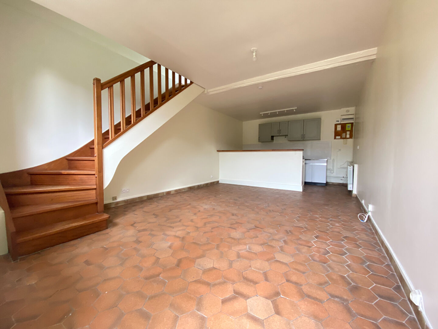 Agence immobilière de  Cabinet LEROUX - Cabinet LEROUX 
