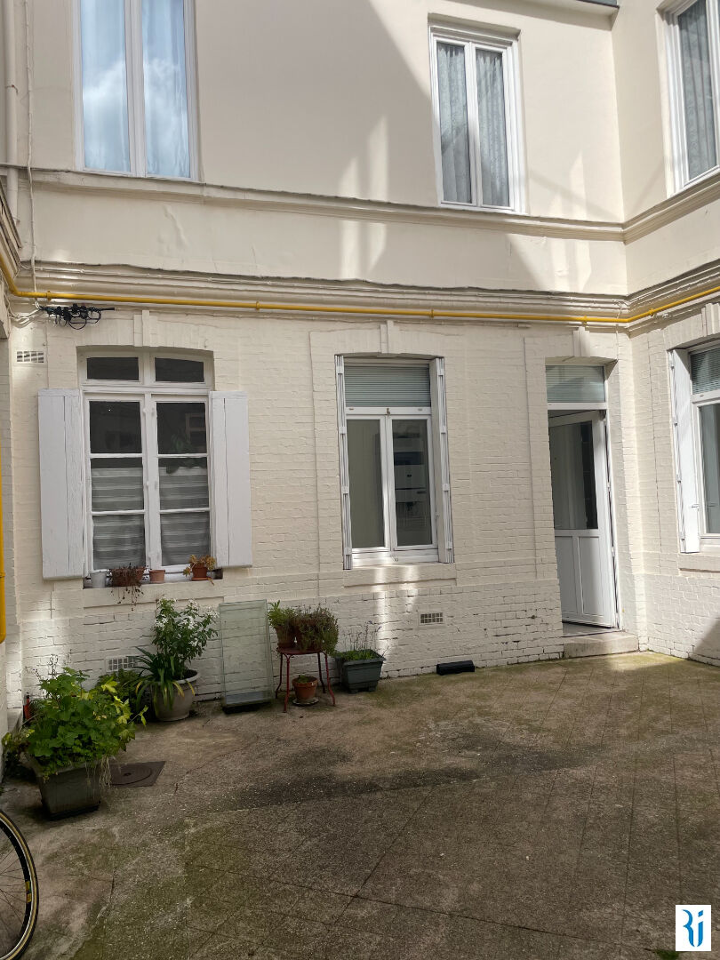 Agence immobilière de  Cabinet LEROUX - Cabinet LEROUX 
